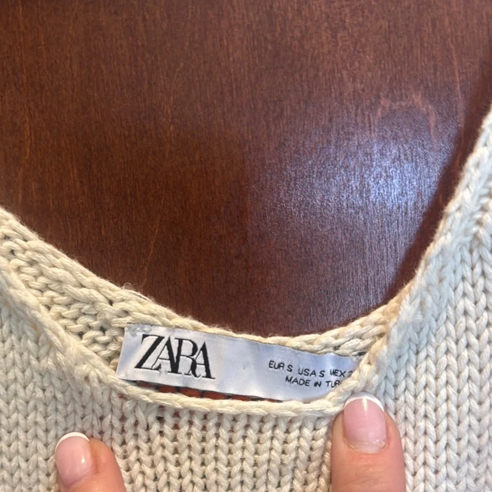 Zara Multicolor Striped Knit Tank - Picture 2 of 5